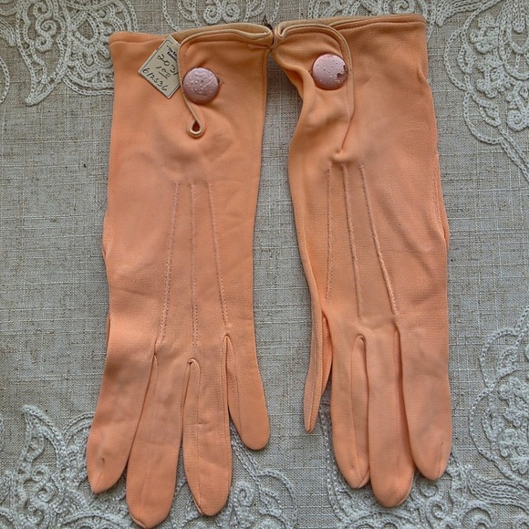 Kayser Accessories - Kayser 60s Formal Dress Gloves 6.5 Peach Button Wrist Length Made in Germany NOS